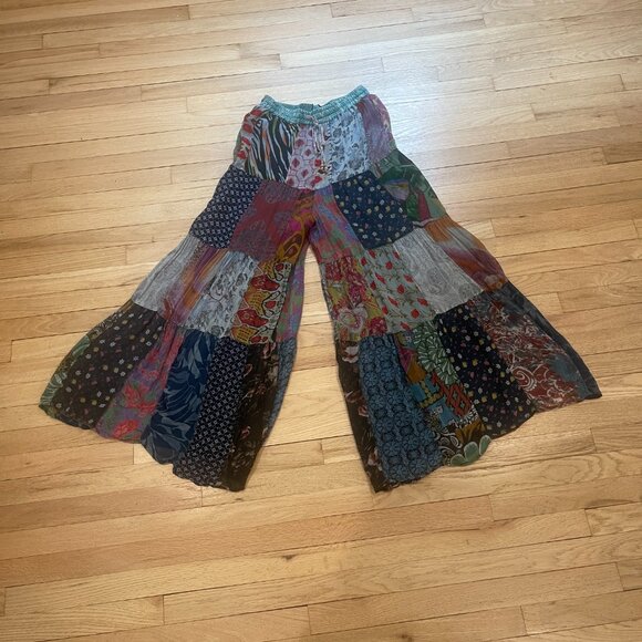 Retro Revival  Patchwork Pants NWT Size Medium - Picture 5 of 7